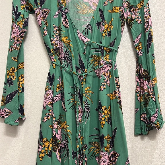 Maaji Herbaceous Moonbow Green Floral Maxi Dress Coverup - Picture 7 of 10